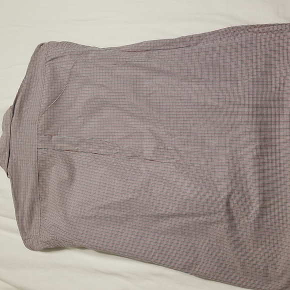 Roundtree & Yorke Long Sleeve Men's Button Down Dress Shirt - Picture 5 of 5